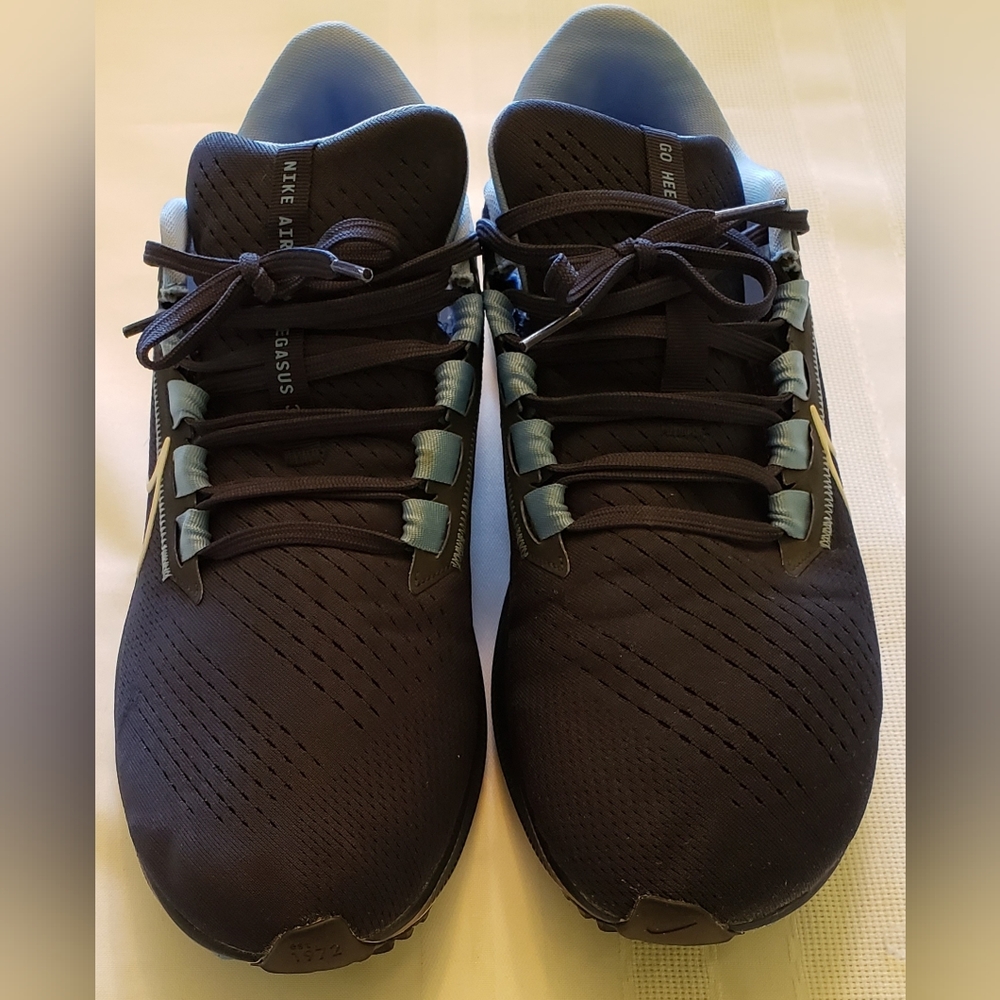 Nike 2021 Limited Edition UNC Zoom Pegasus 38 Running Shoes Size Men's 13